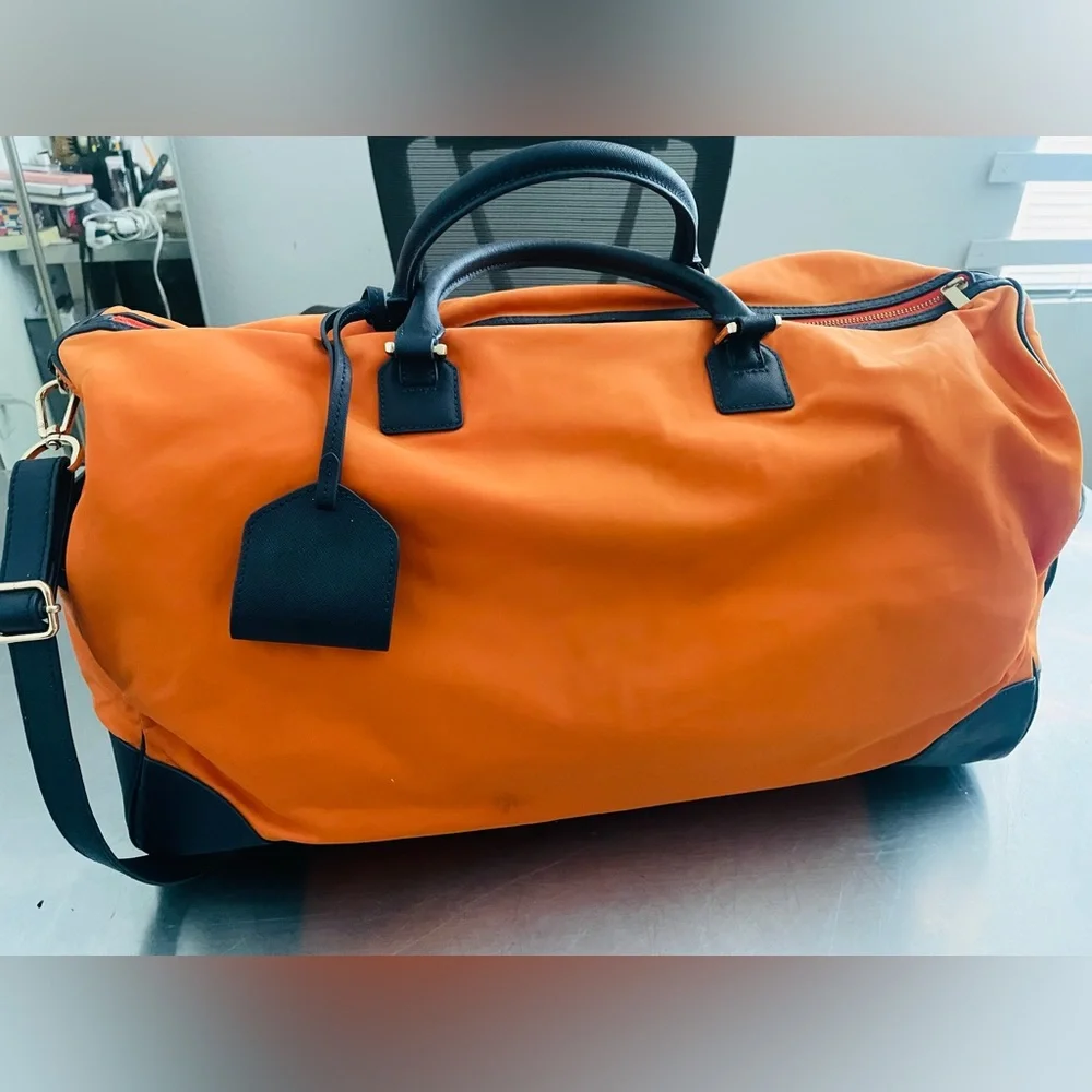 TORY BURCH Extra Large Orange Duffel Travel Bag With XL Tory Burch Dust Bag